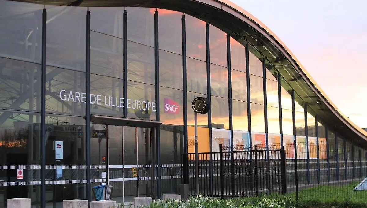 Lille Centre - Grand Studio Atypique ! 0*,  France